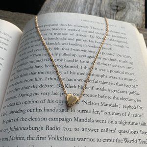 Women's Dainty Gold Heart-Shaped Necklace